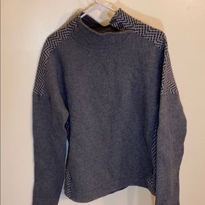 Marmot turtle neck sweater